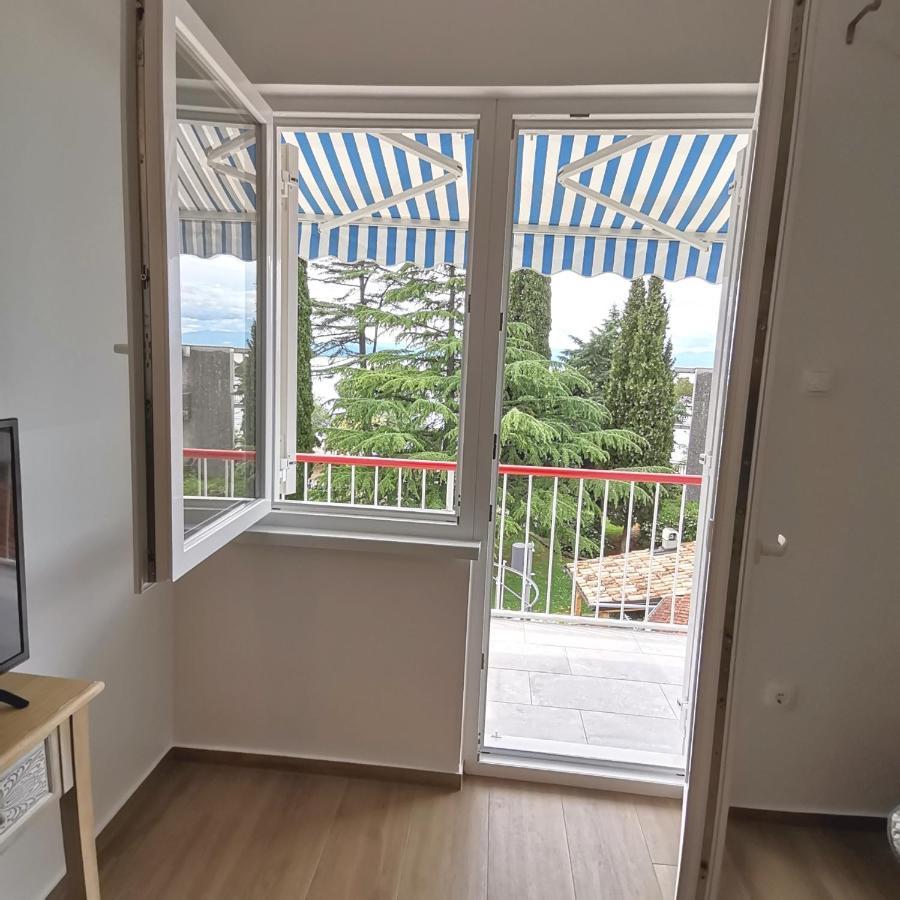 Apartments House Pinezic มาลินสกา ภายนอก รูปภาพ