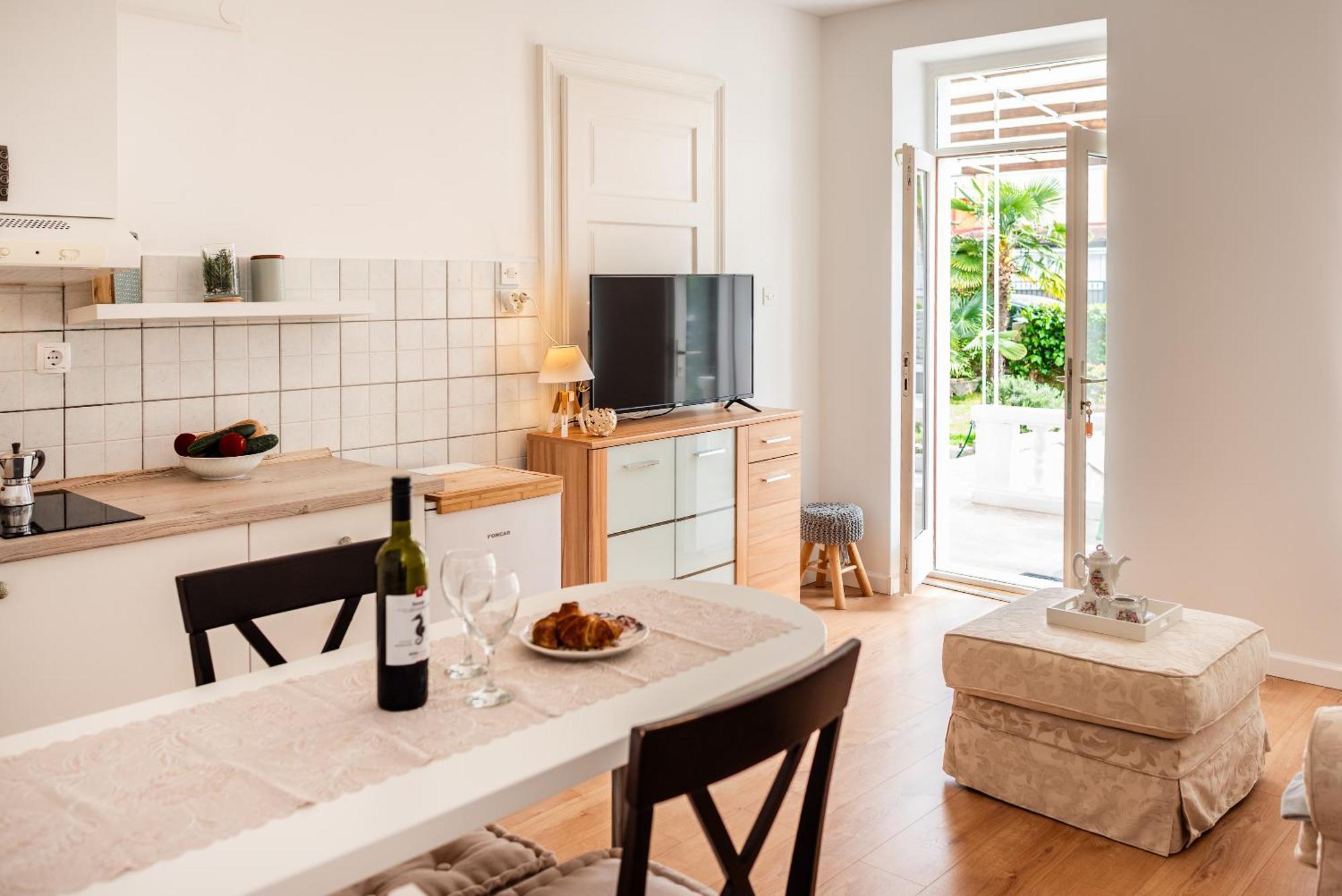 Apartments House Pinezic มาลินสกา ห้อง รูปภาพ