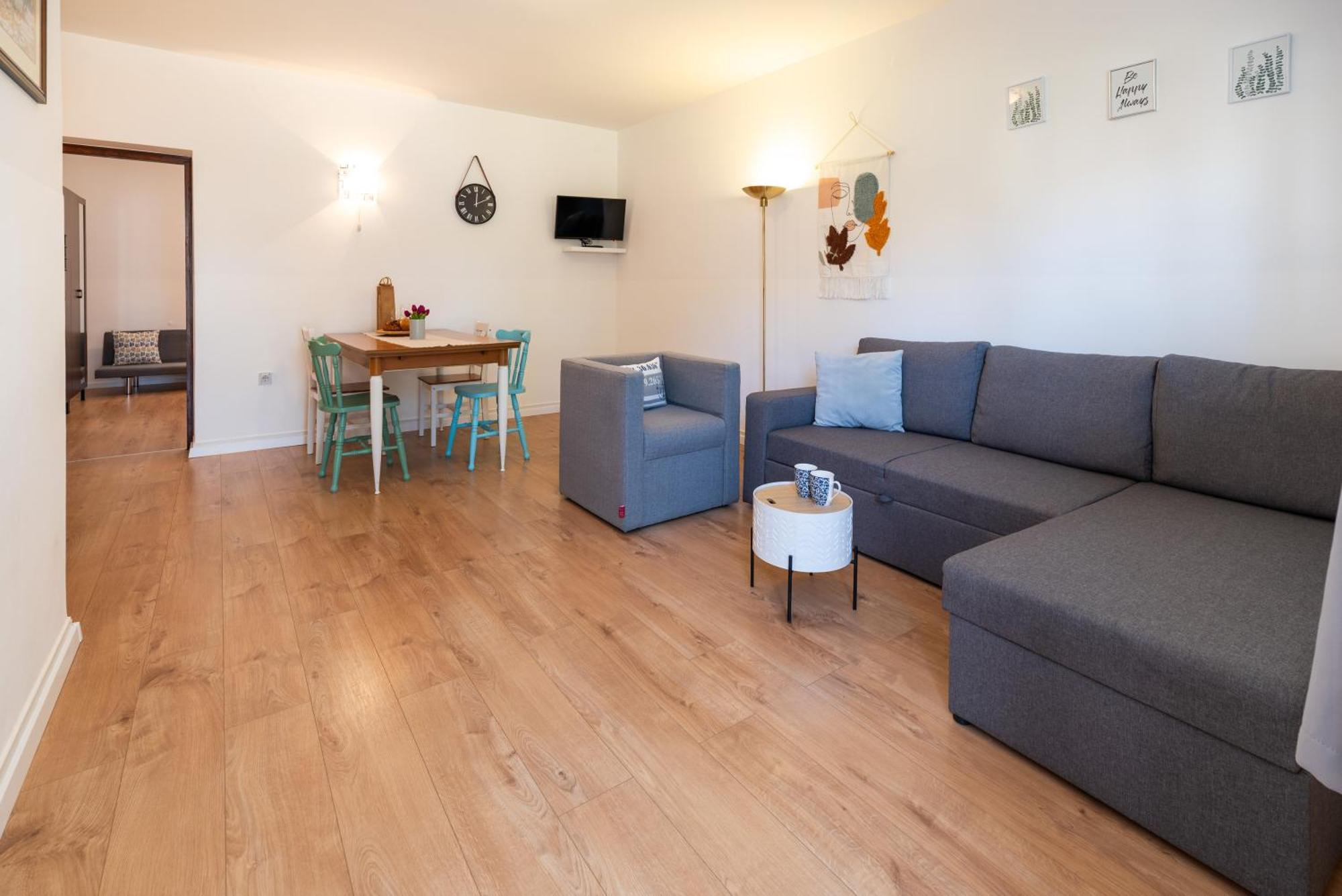 Apartments House Pinezic มาลินสกา ภายนอก รูปภาพ