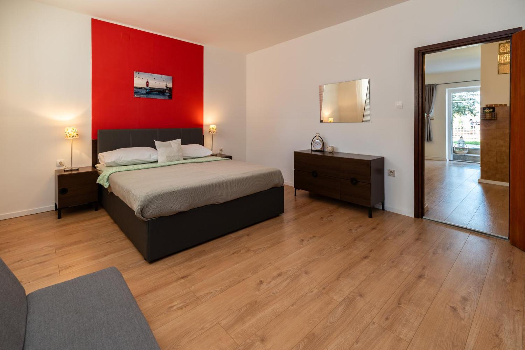 Apartments House Pinezic มาลินสกา ภายนอก รูปภาพ