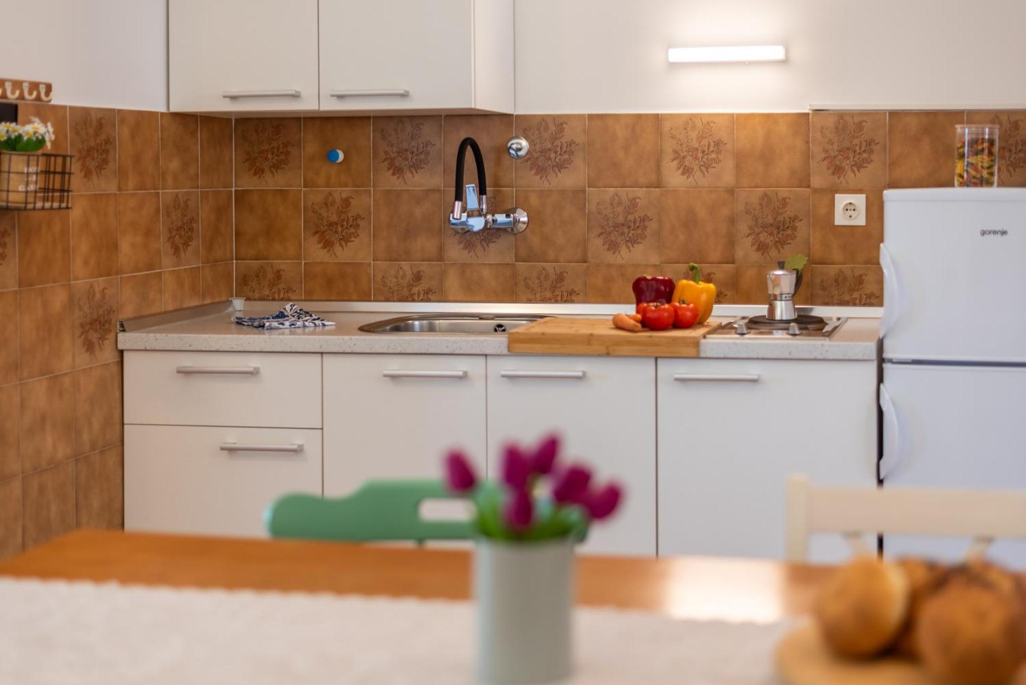 Apartments House Pinezic มาลินสกา ห้อง รูปภาพ